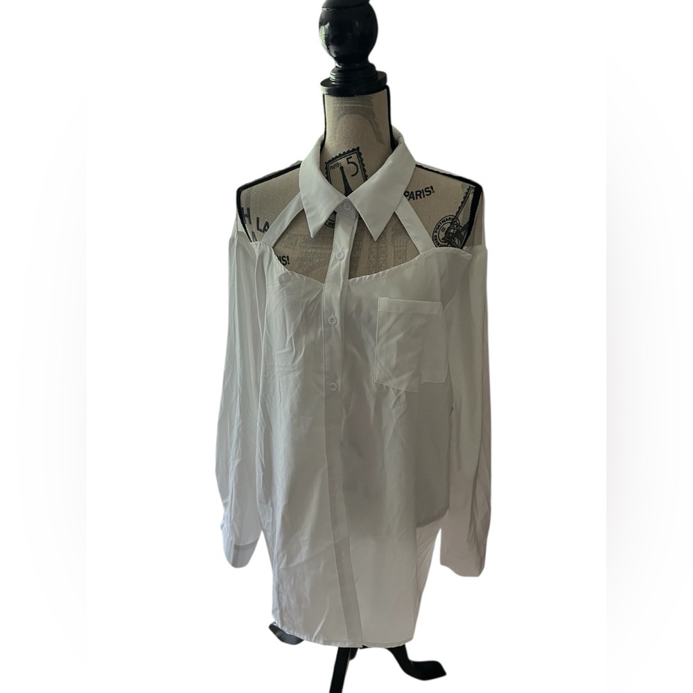 🔥SUPER SALE! 🔥🖤 White Cut-Out Blouse XXL — Effortlessly Edgy & Chic